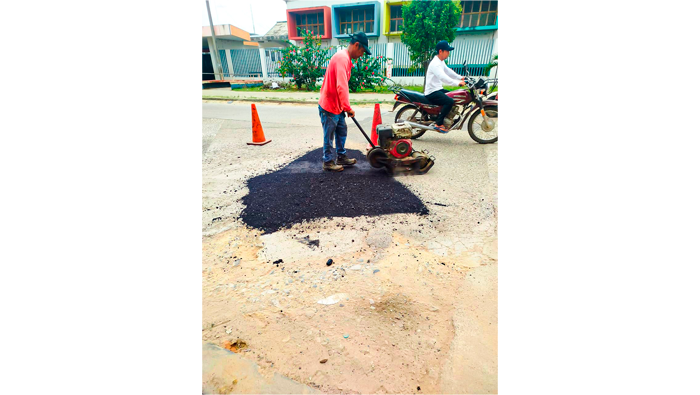 Reparación de vía del Jr. Orellana Cdra. 03.