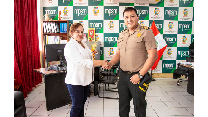Reuni贸n de coordinaci贸n con el comisario PNP de Tarapoto.