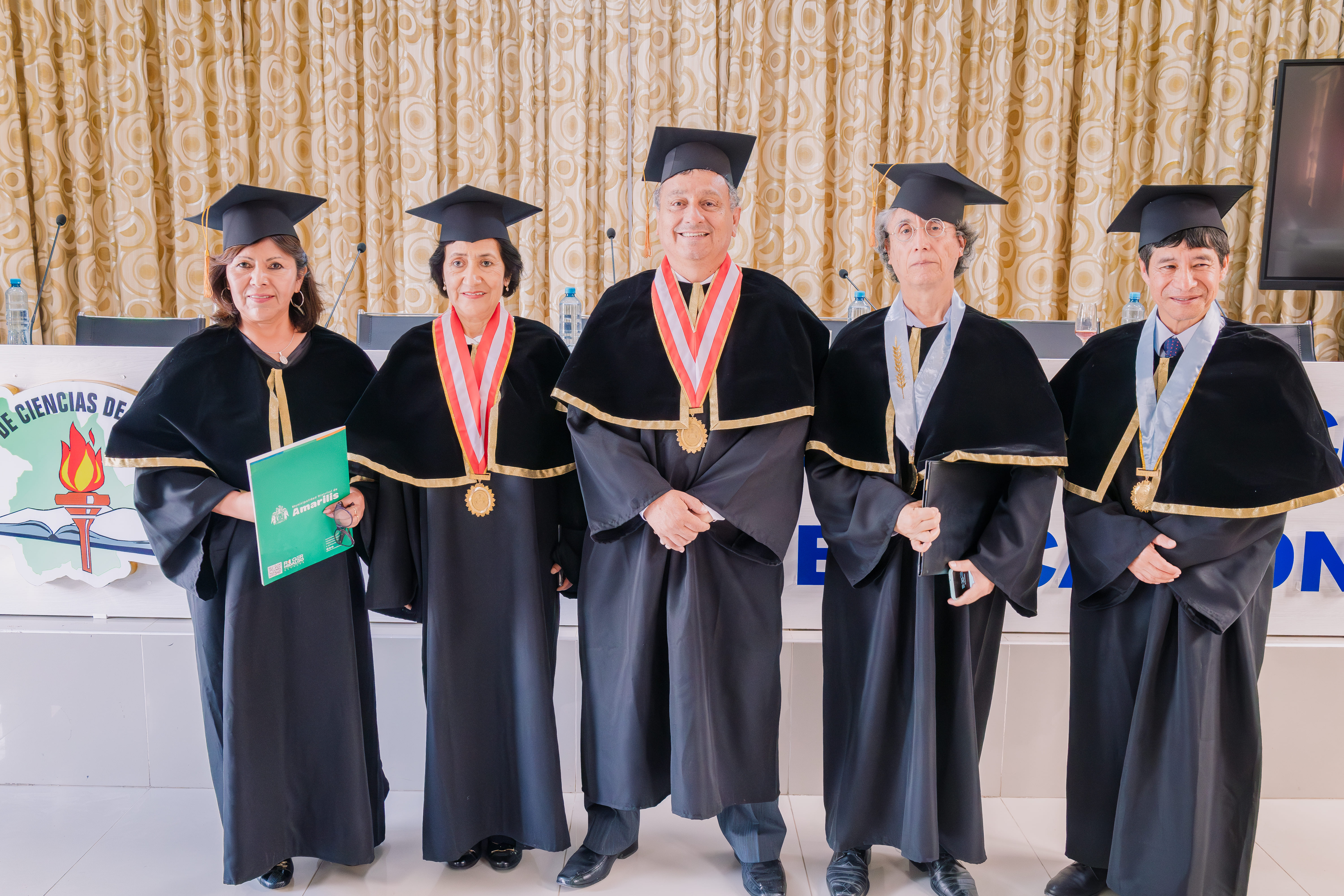 Mesa de Honor de la ceremonia Doctor Honoris Causa