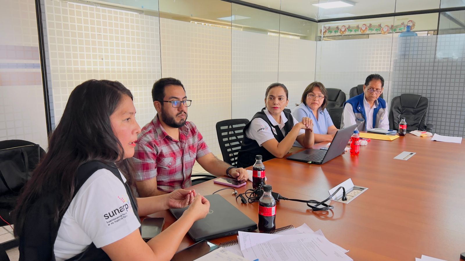 Se abordó la problemática de venta de terrenos ejecutados mediante subasta publica por la Superintendecia Nacional de Bienes Estatales.