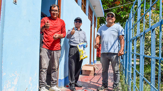 Apóyanos con mano de obra a los colegios del distrito