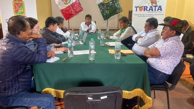 En el marco del compromiso adquirido por las autoridades del Ejecutivo Nacional con la región Moquegua, la Municipalidad Provincial de Mariscal Nieto participó en una importante reunión de coordinación junto a los alcaldes distritales de Torata, Samegua y San Antonio. 