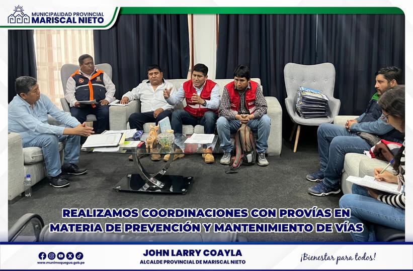 El alcalde provincial; John Larry Coayla junto al equipo técnico de la comuna provincial, se reunió con los representantes de PROVÍAS DESENTRALIZADO MOQUEGUA.