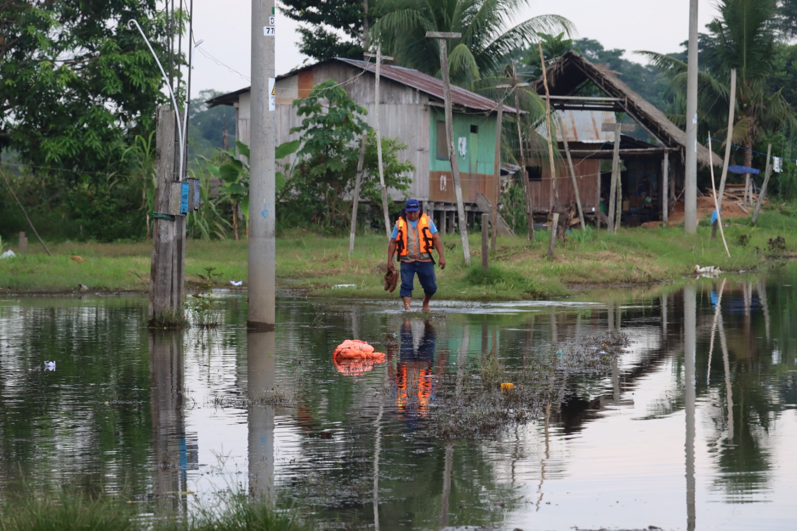 MDY presente en caseríos para asistencia técnica y empadronamiento ante inundaciones