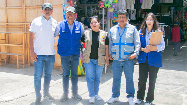 Municipalidad y Sedachimbote inspeccionan instalaciones de servicios básicos en los centros de abastos de la ciudad