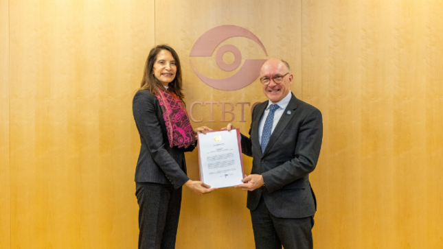 Embajadora del Perú presenta cartas credenciales como representante permanente ante la Comisión Preparatoria de la CTBTO