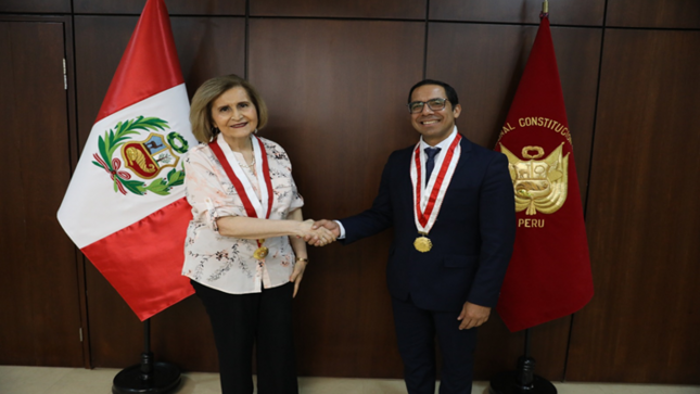 Presidenta del TC Luz Pacheco recibió la visita protocolar de la Junta de Decanos de los Colegios de Abogados del Perú