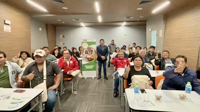 Líderes y dirigentes de Arequipa se capacitaron en remediación de pasivos mineros