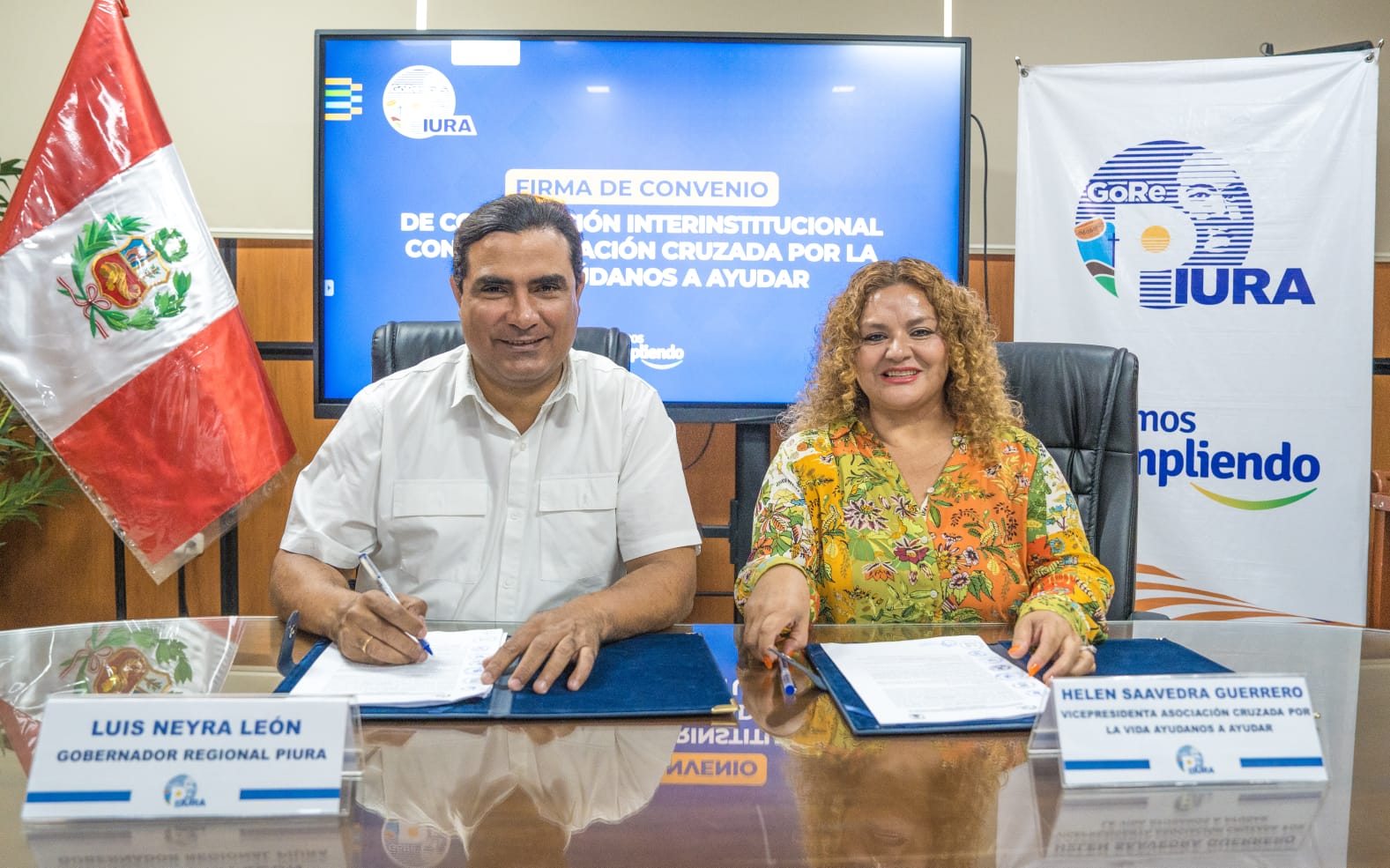 Gobernador Luis Neyra y ‘Cruzada por la vida’ firman convenio para que Planta de Oxígeno siga operando en Huancabamba