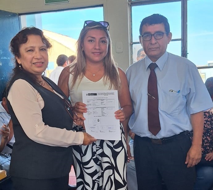Adjudicación de plazas
