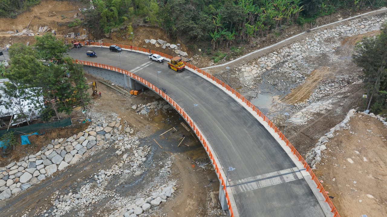 Gobierno Regional invierte más de 160 millones en obras clave para el desarrollo de Huancabamba