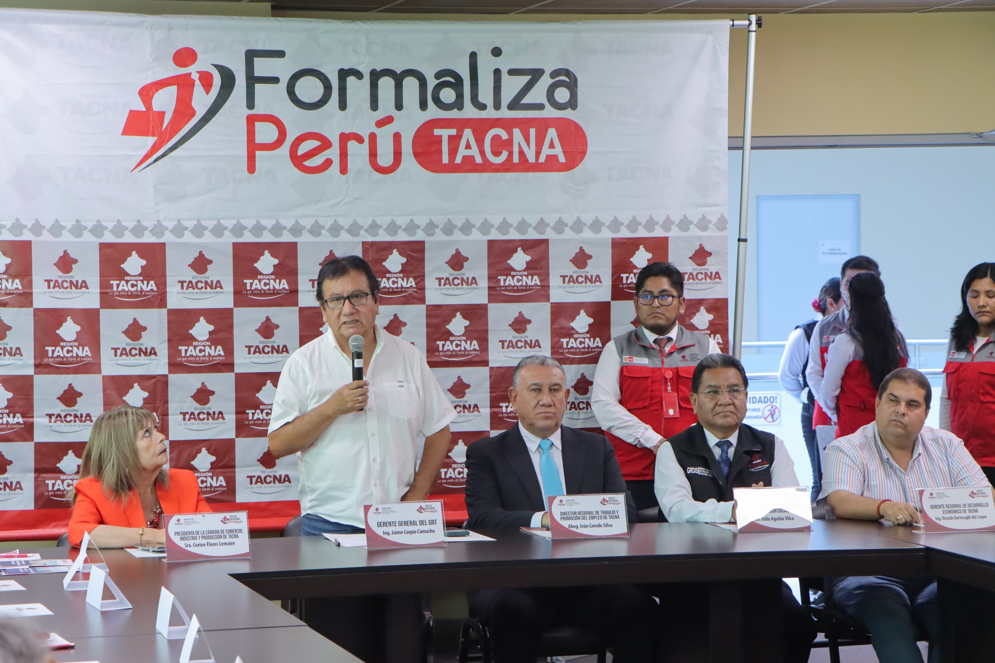 Más de veinte instituciones impulsan la formalización laboral, empresarial y tributaria en Tacna