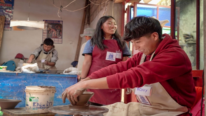 Puno: Ministerio de Cultura y UNESCO se unen para desarrollar proyecto de producción de cerámica tradicional de Checca Pupuja con jóvenes
