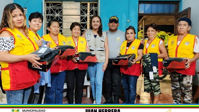 Archivo JPG de donación de prendas de vestir y calzado.