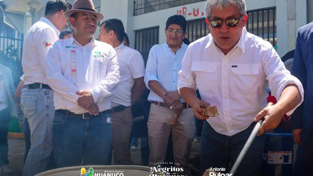 Huánuco conquista miles de paladares con la "Locreada Más Grande del Mundo"