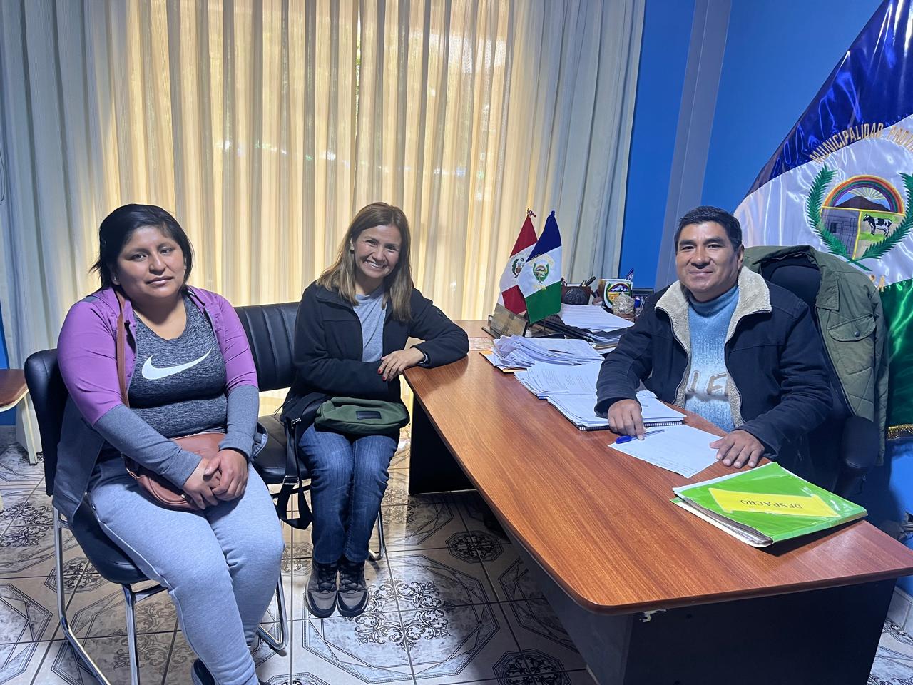 Responsable Social del Proyecto y alcalde provincial de Huaytará.