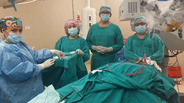 Médicos del Hospital Hermilio Valdizán extirpan tumor cerebral de 80 centímetros a paciente de 60 años