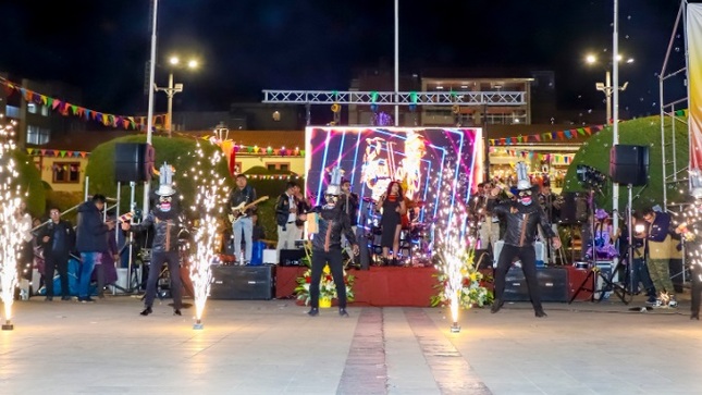 Con gran euforia, danza y música se da inició a la Festividad de la Virgen de la Candelaria 2025 con el primer Festi Candelaria