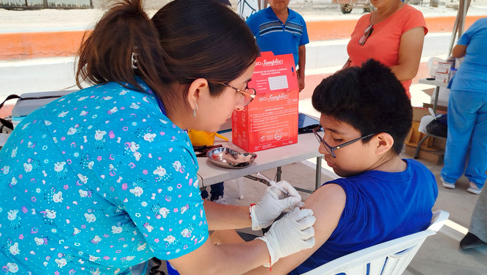 DIRIS Lima Sur lidera exitosa campaña de salud y prevención del dengue en la Asociación California
