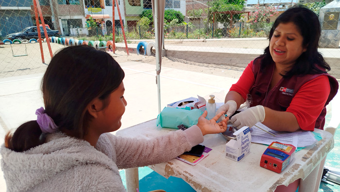 DIRIS Lima Sur lidera exitosa campaña de salud y prevención del dengue en la Asociación California