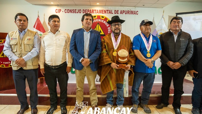 📍Apurímac Avanza Con La Aprobación De La Ley Nº 32194: Se Presenta El Proyecto Del Aeropuerto “APU CHOQUEQUIRAO”