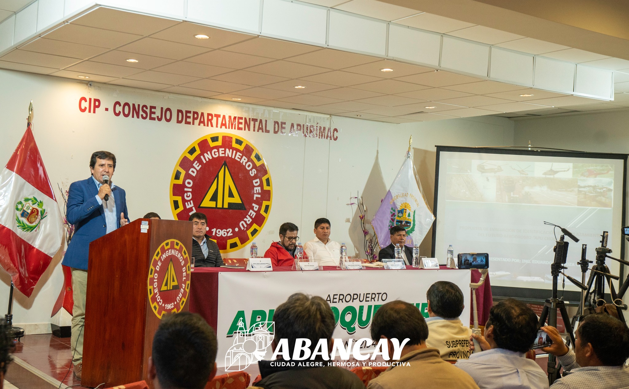 📍Apurímac Avanza Con La Aprobación De La Ley Nº 32194: Se Presenta El Proyecto Del Aeropuerto “APU CHOQUEQUIRAO”