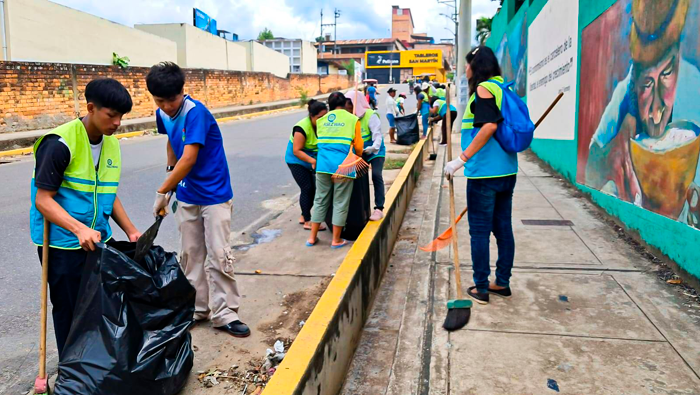 Jornada de limpieza promovido por el grupo ASEZ WAO.