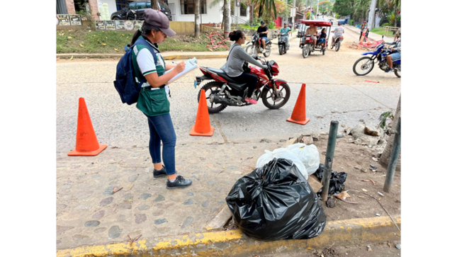 URS realiza campañas de concientización y buenas prácticas ambientales en diferentes puntos de la ciudad.