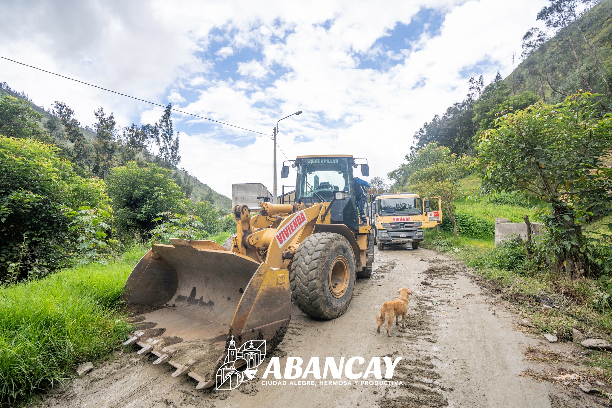 Municipalidad De Abancay Continúa Atendiendo Emergencias Por Intensas Lluvias En El Sector Aymas Alto.