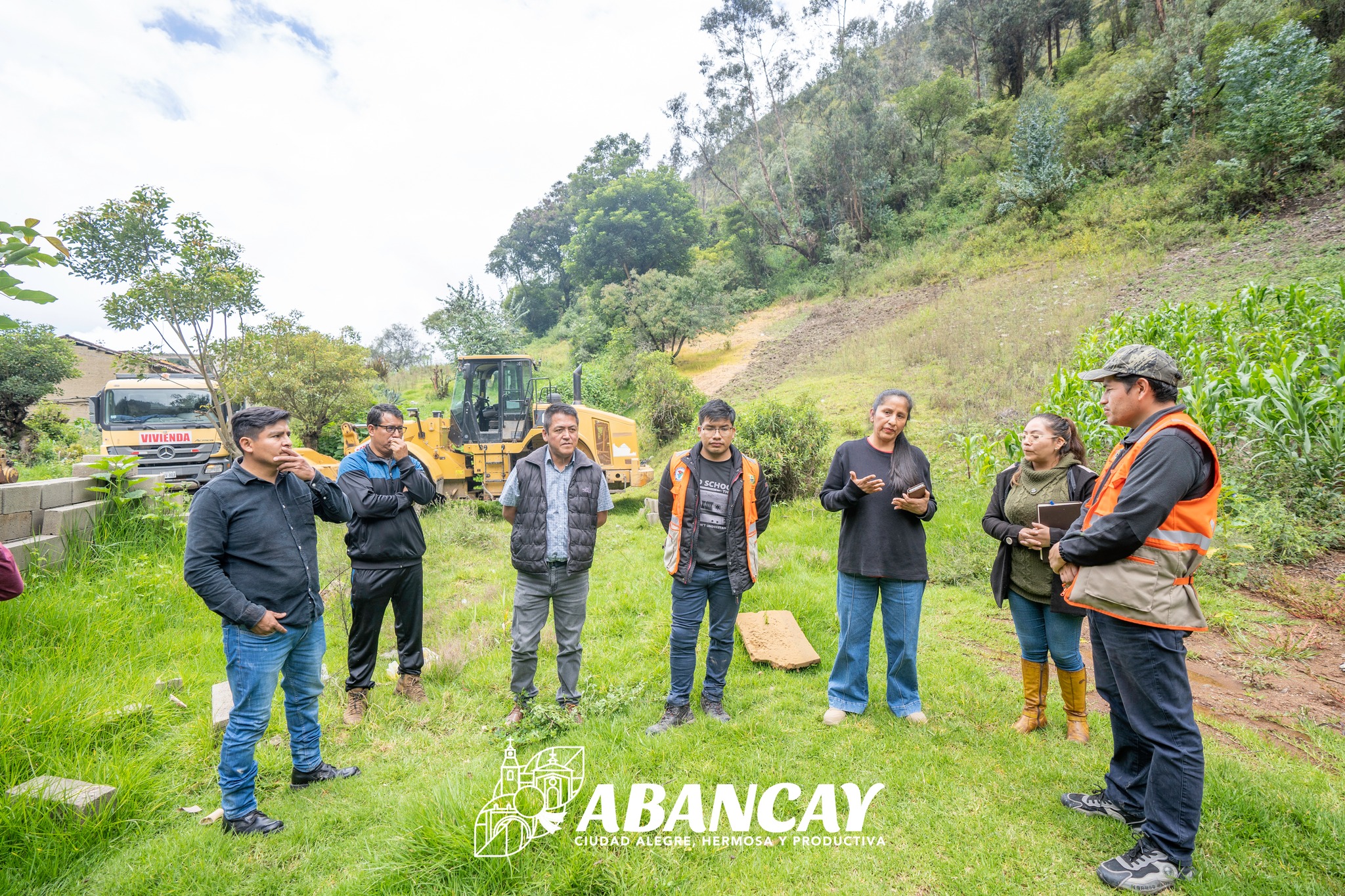 Municipalidad De Abancay Continúa Atendiendo Emergencias Por Intensas Lluvias En El Sector Aymas Alto.