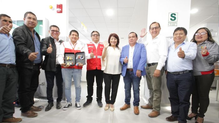 Vientos de cambio, en la atención a la salud, con recepción del moderno Hospital de Matucana