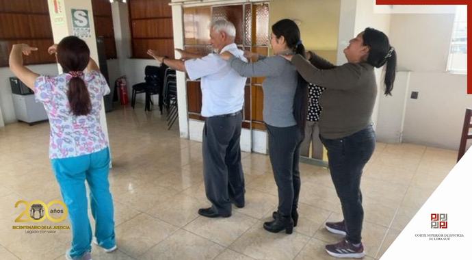 Servidores de la Corte Superior de Lima Sur participan del Programa "Pausa activa laboral"