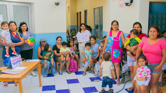 Municipalidad realiza charla informativa de alimentación saludable y psicológico a madres de las ludotecas de Huarmey