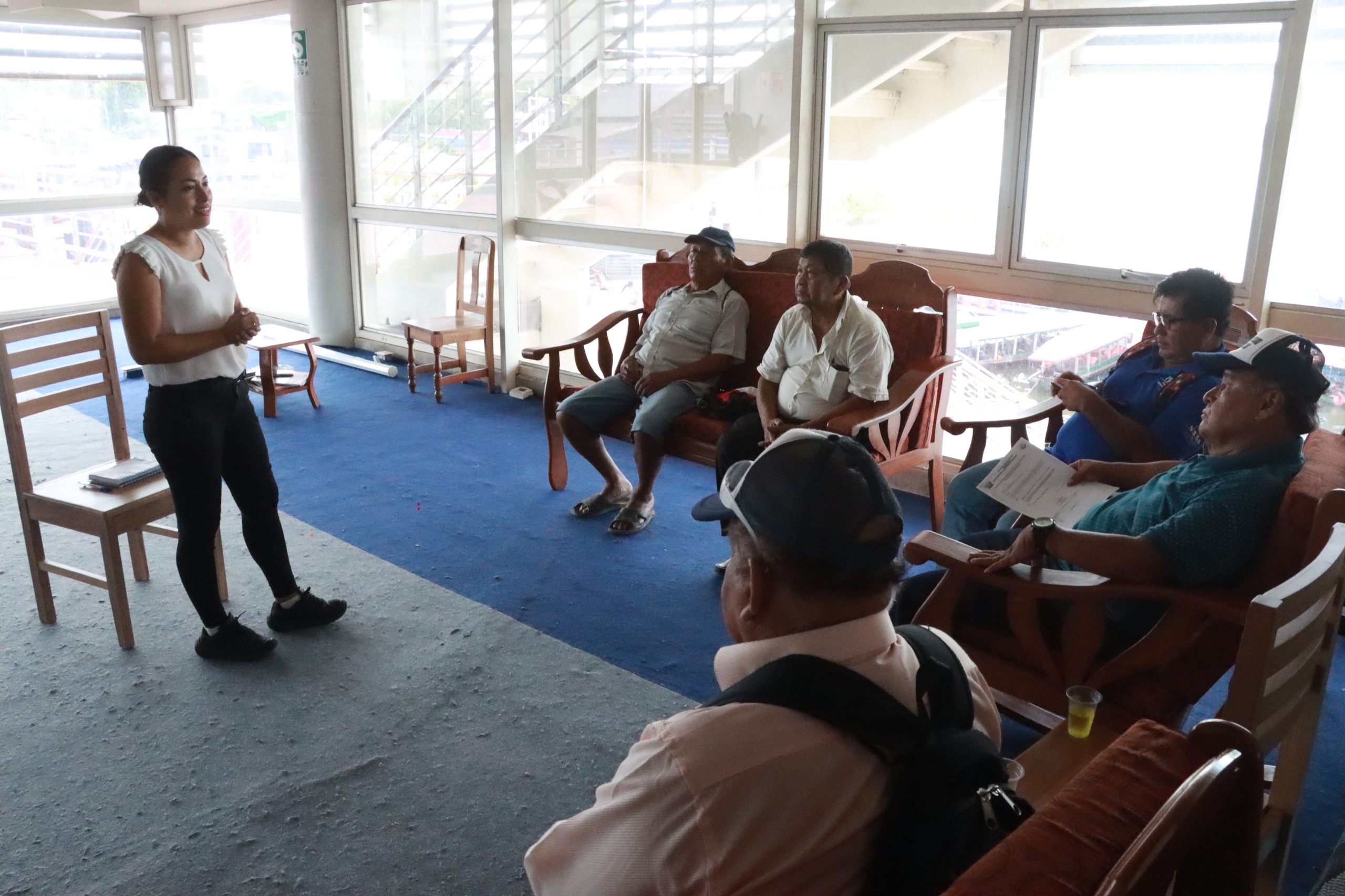 MDY y pescadores se reúnen para mejorar actividades en Bulevar