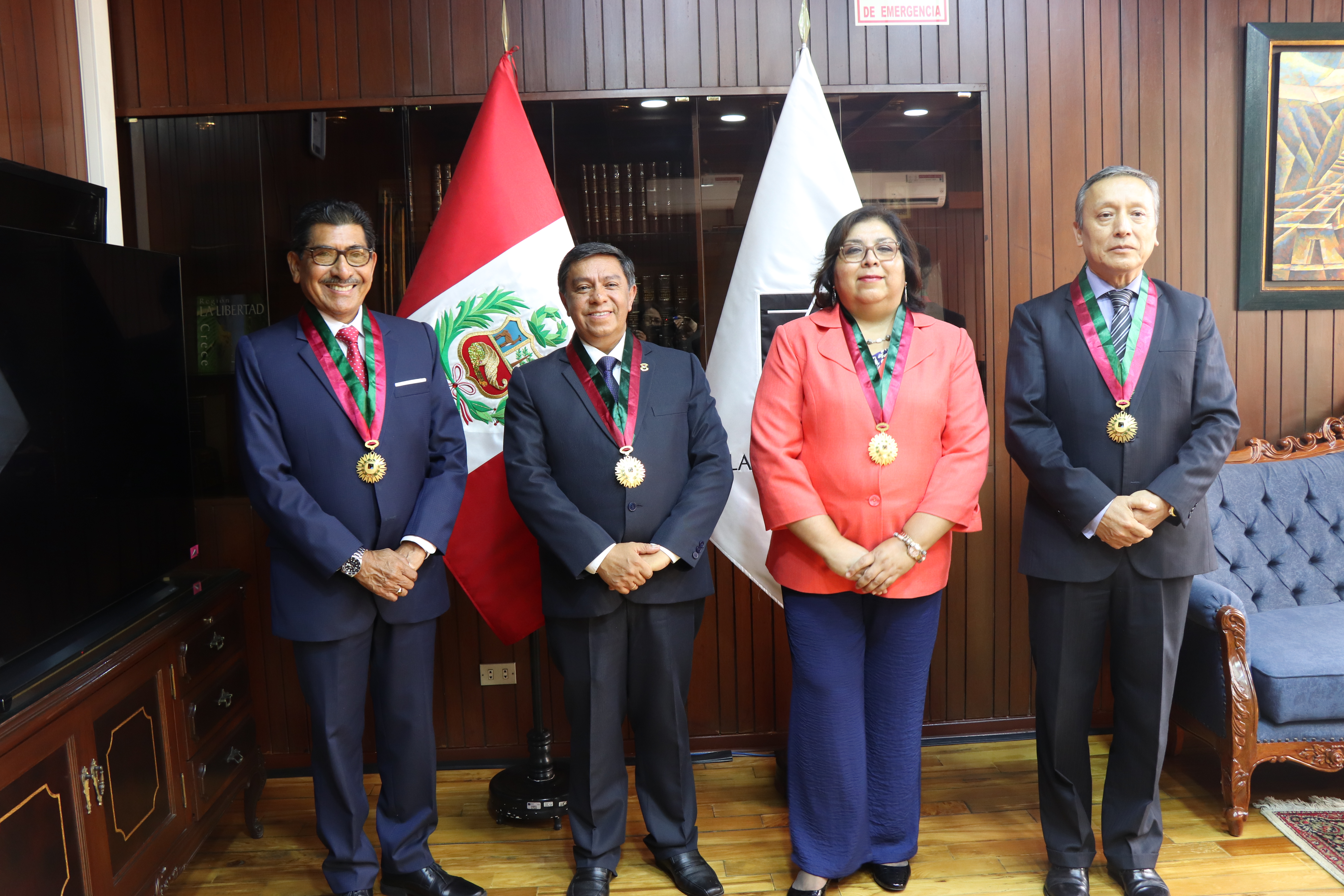 Juramentan nuevos Consejeros de la Academia de la Magistratura
