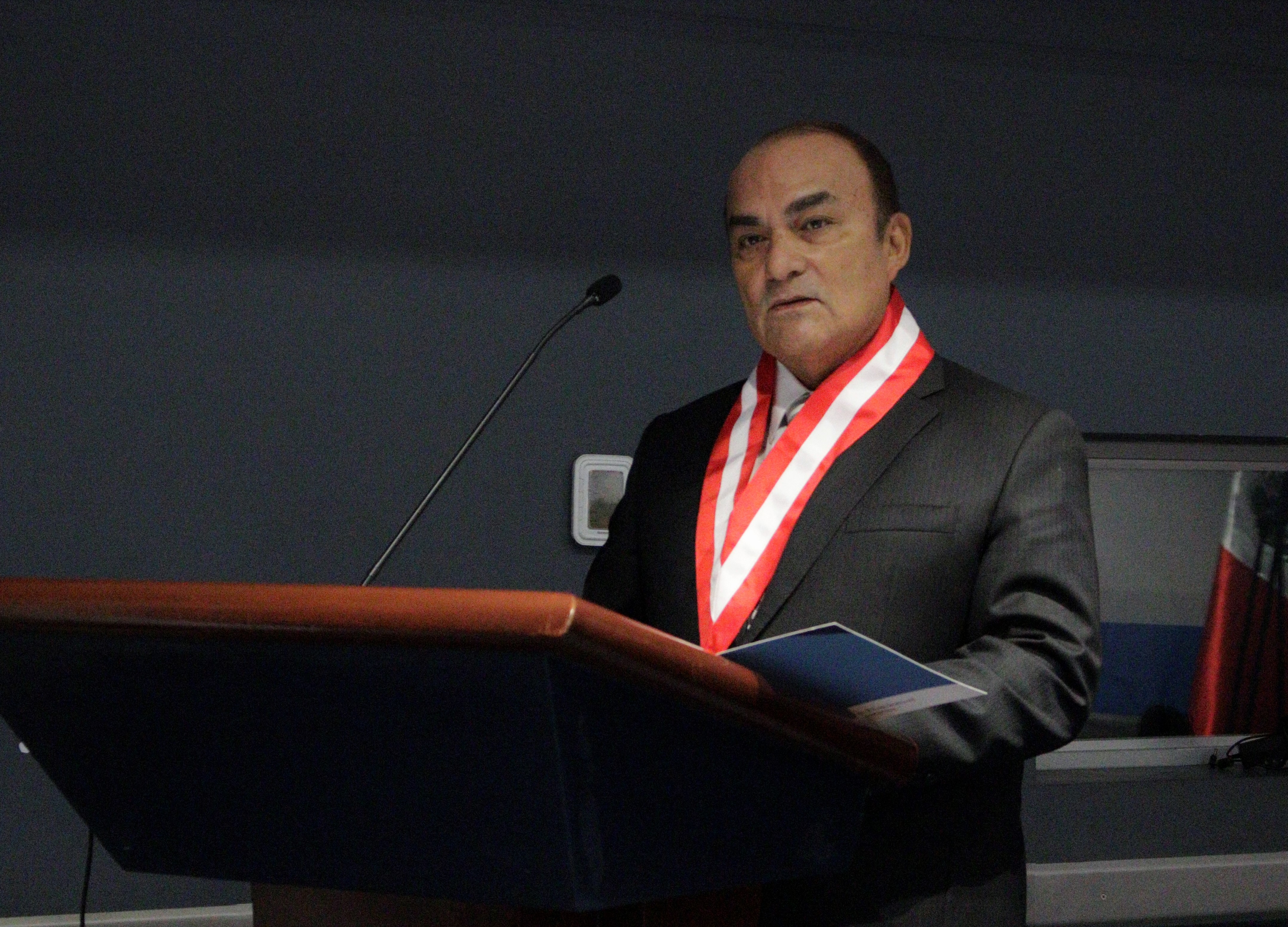 Juramentan jueces y fiscales JNJ