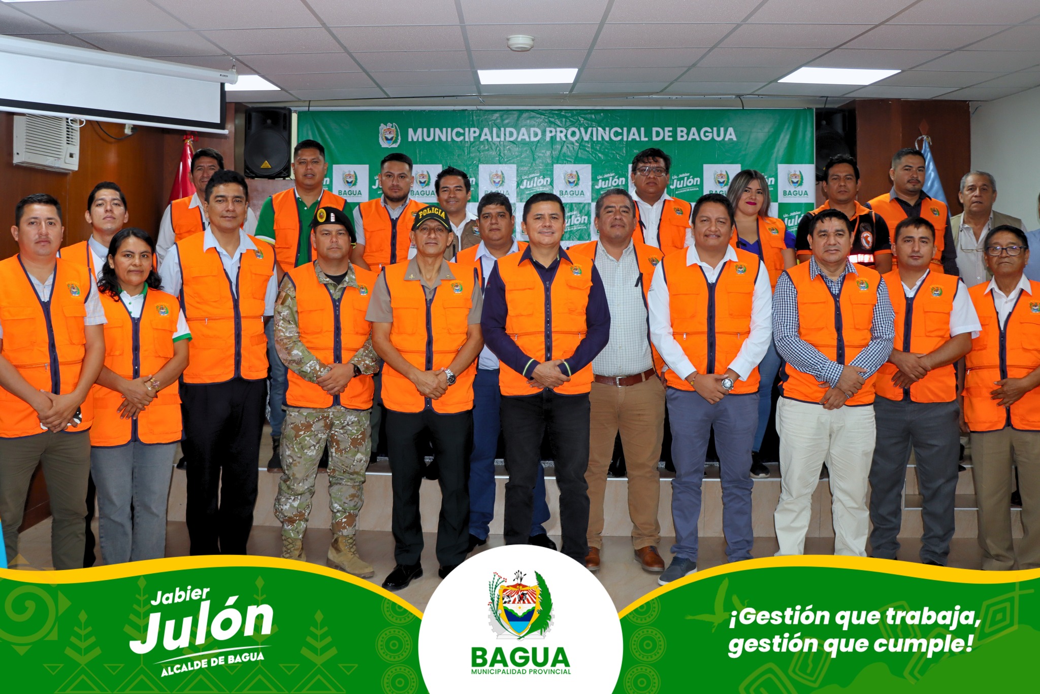 Alcalde Jabier Julón juramentó a miembros del Grupo de Gestión de Riesgos y Defensa civil de Bagua