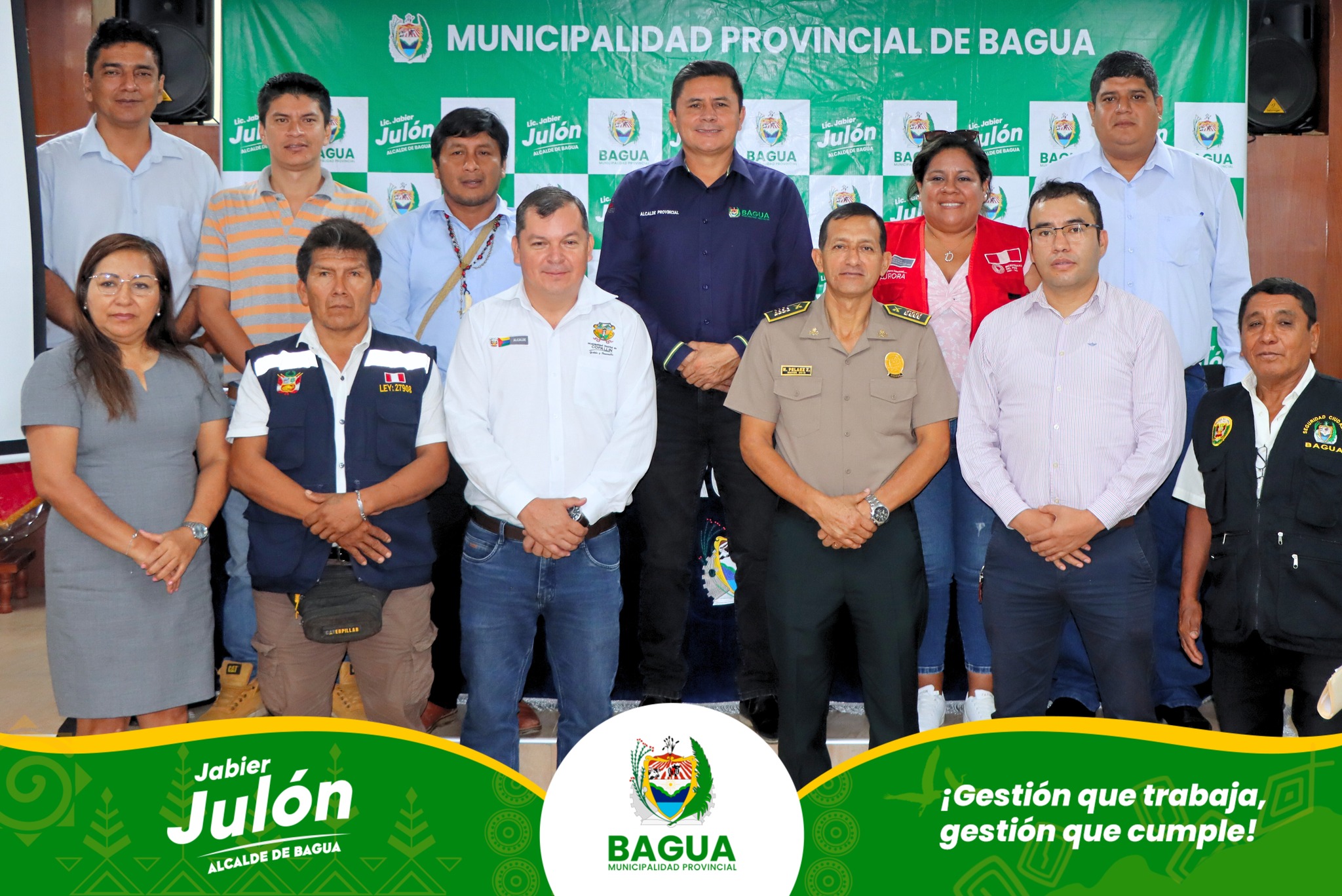 Alcalde Jabier Jul贸n jurament贸 a los nuevos integrantes del COPROSEC - Bagua