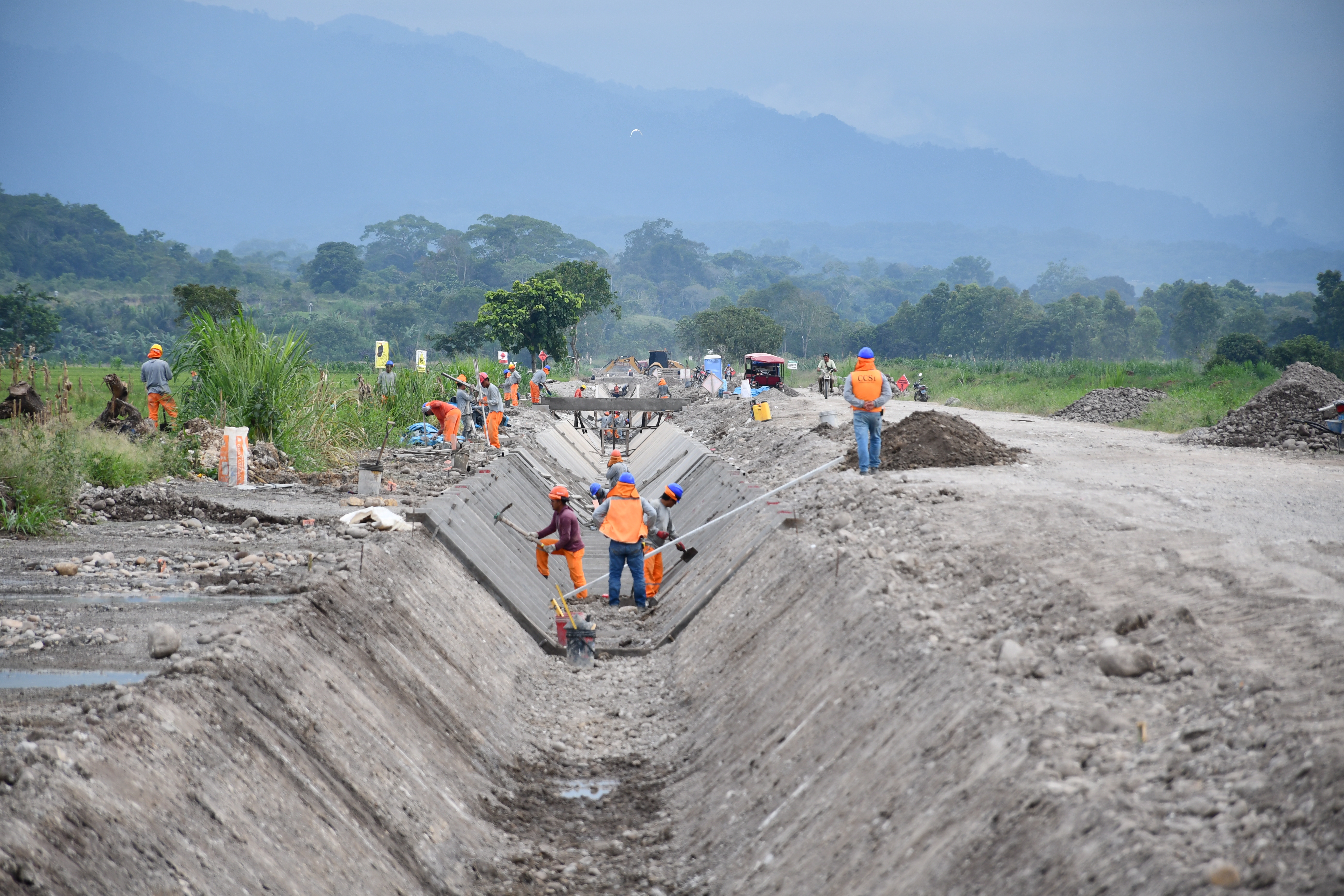 canal de agua para riego Principal Luchador – Shica