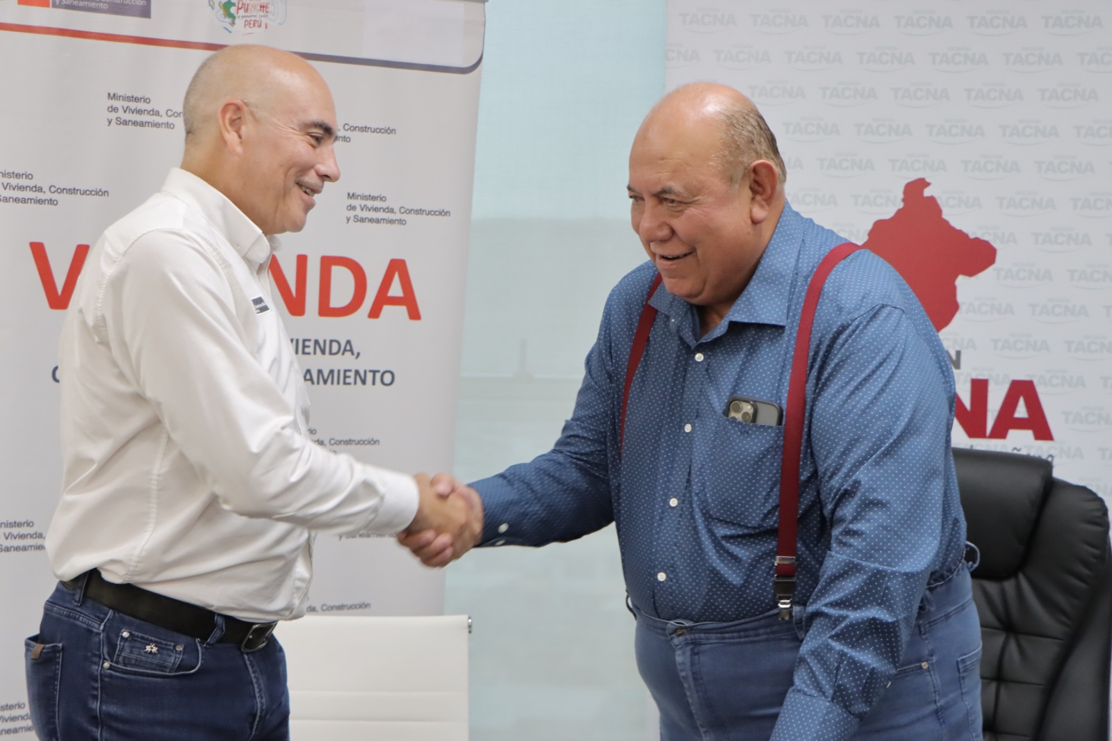 GORE Tacna firma convenio con Cofopri para formalización de predios urbanos