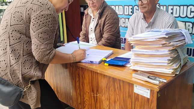 Auxiliares