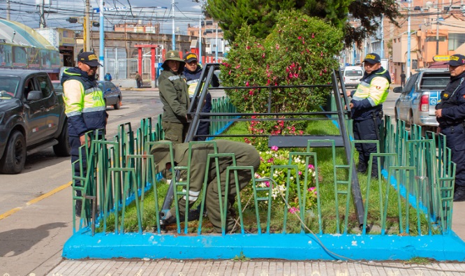 Puno refuerza la protección de áreas verdes con retiro de estructuras no permitidas