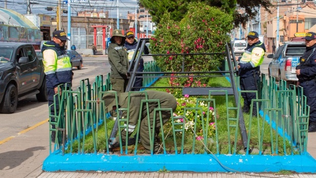 Puno refuerza la protección de áreas verdes con retiro de estructuras no permitidas