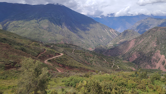 CAMINO VECINAL VRAEM