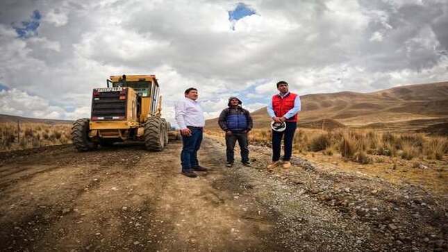 Verifican avance en la vía al nevado Pastoruri