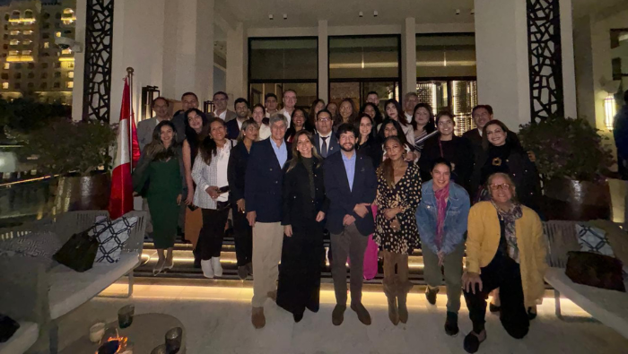 Embajada del Perú en Qatar estrecha lazos de cooperación con comunidad peruana