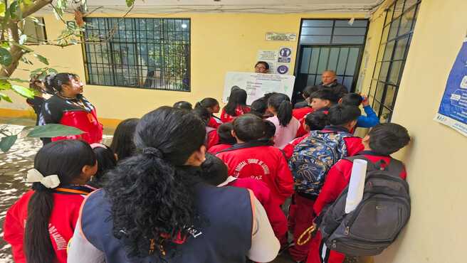 Visitas de estudiantes a la DRTC