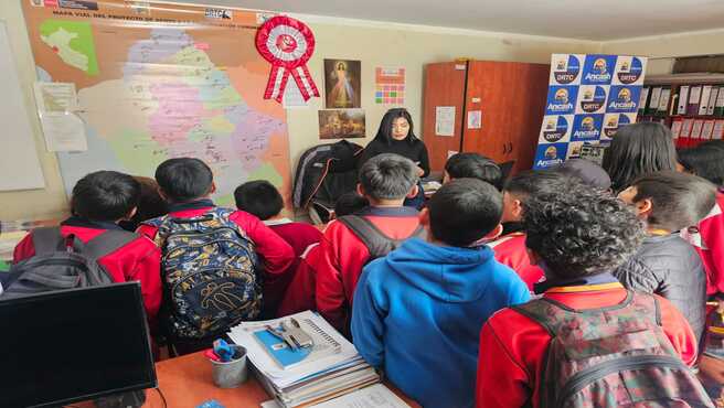 Visitas de estudiantes a la DRTC