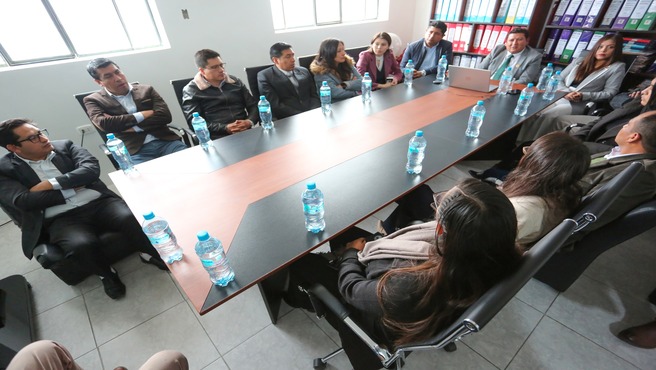 Reunión estratégica en la Dirección Regional de Transportes y Comunicaciones