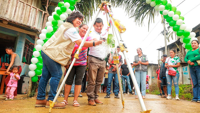 VRAEM CAMINO VECINAL